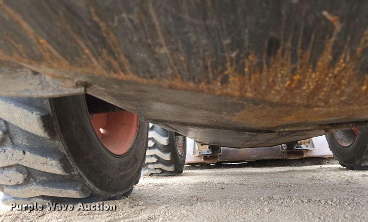 image for item DW3114 2013 Bobcat S650 skid steer loader