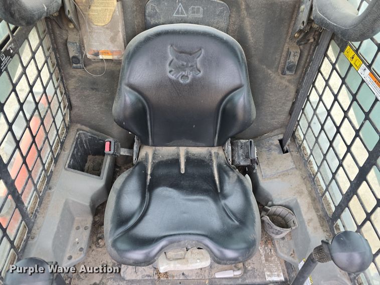 image for item DW3114 2013 Bobcat S650 skid steer loader