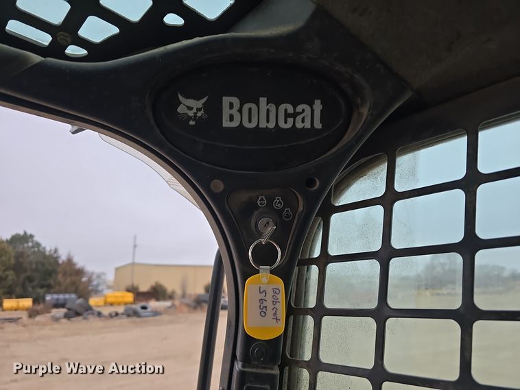 image for item DW3114 2013 Bobcat S650 skid steer loader