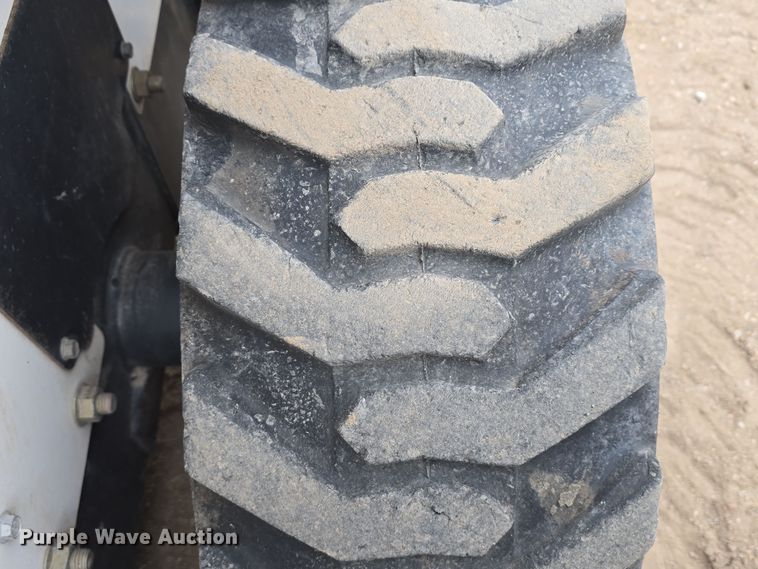 image for item DW3114 2013 Bobcat S650 skid steer loader