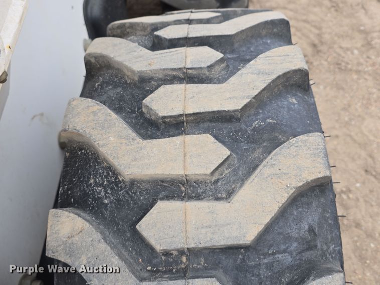 image for item DW3114 2013 Bobcat S650 skid steer loader