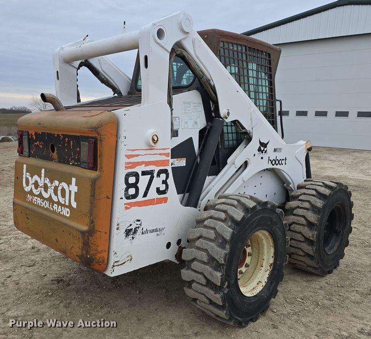 image for item DW3118 2000 Bobcat 873 skid steer loader