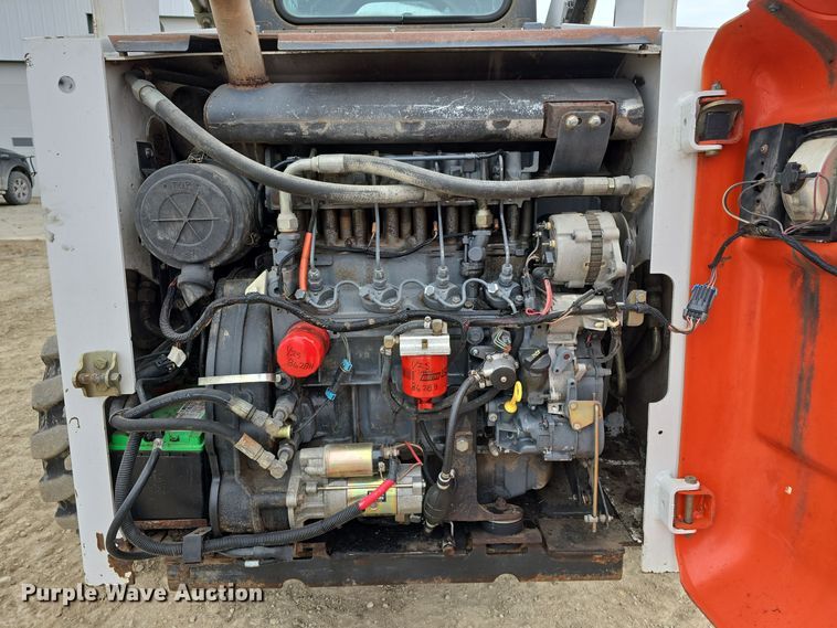 image for item DW3118 2000 Bobcat 873 skid steer loader