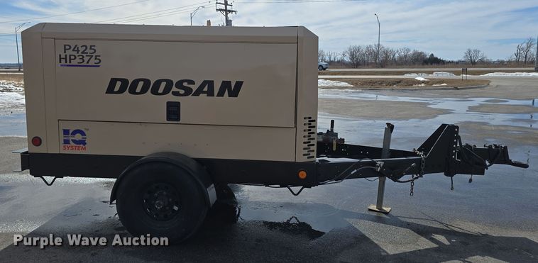 image for item DW3152 2019 Doosan P425/HP375 air compressor