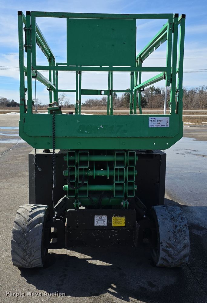 image for item DW3153 2016 Genie GS3369 DC scissor lift