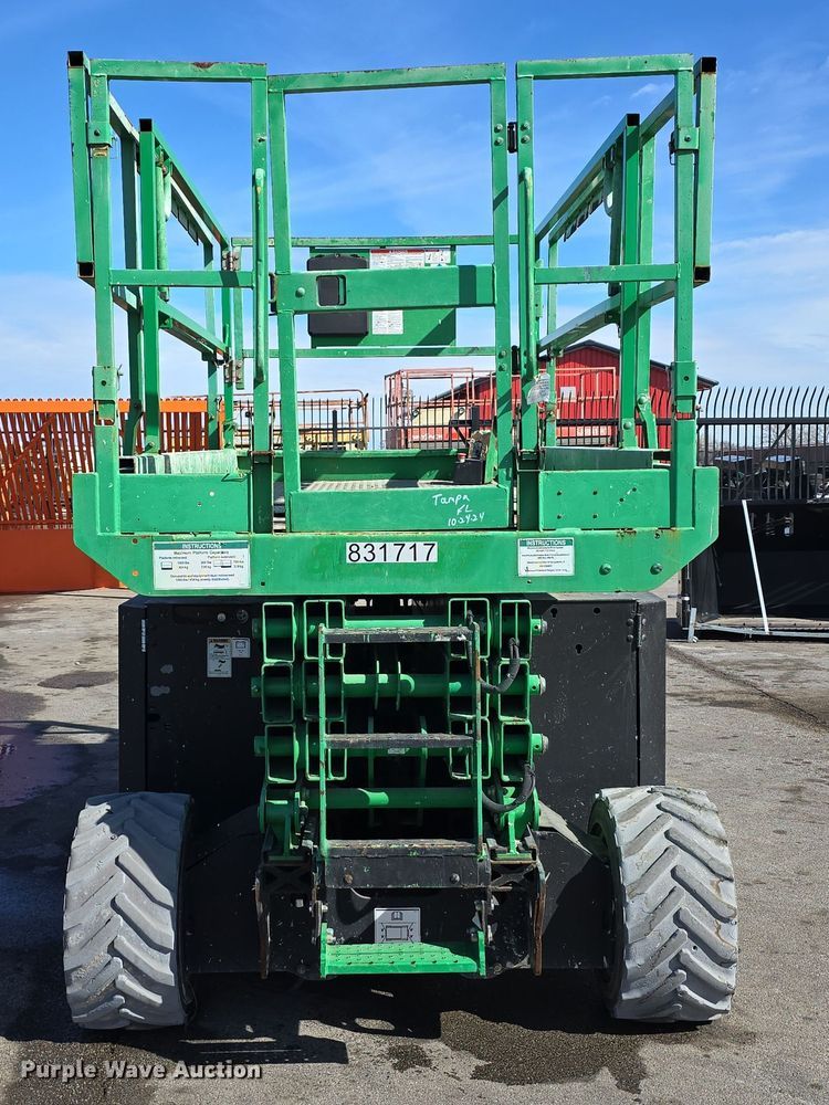 image for item DW3153 2016 Genie GS3369 DC scissor lift