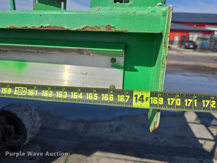 image for item DW3153 2016 Genie GS3369 DC scissor lift