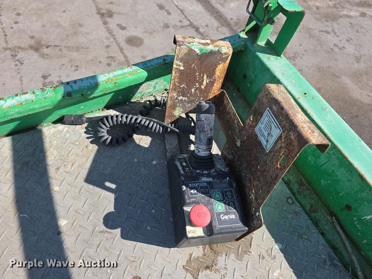 image for item DW3153 2016 Genie GS3369 DC scissor lift