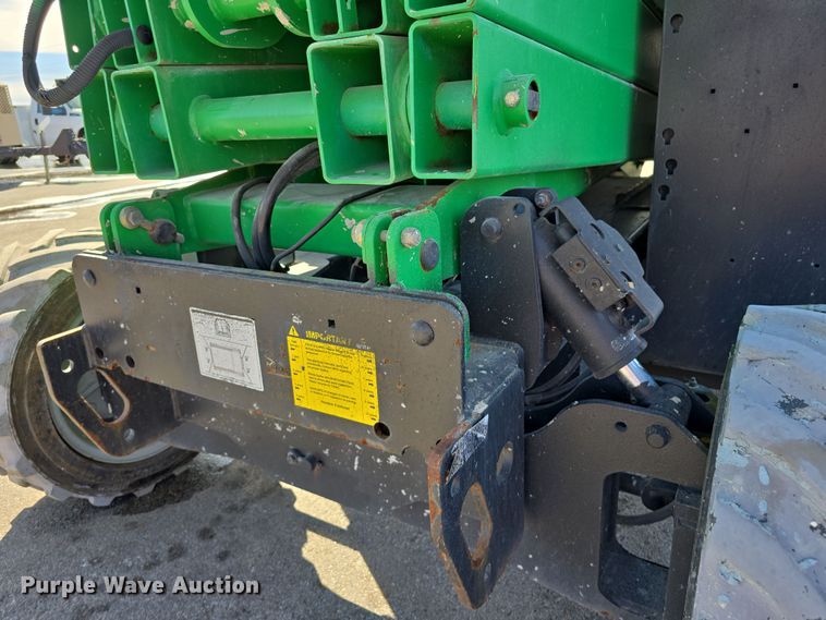 image for item DW3153 2016 Genie GS3369 DC scissor lift