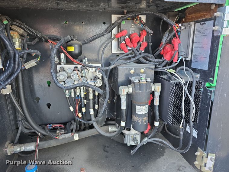 image for item DW3153 2016 Genie GS3369 DC scissor lift