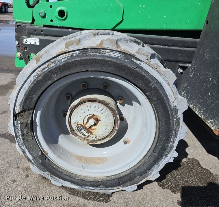 image for item DW3153 2016 Genie GS3369 DC scissor lift