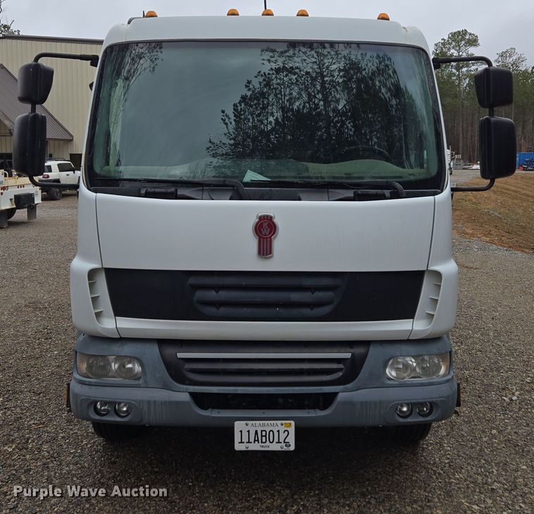 image for item EC3455 2014 Kenworth K370 dump truck