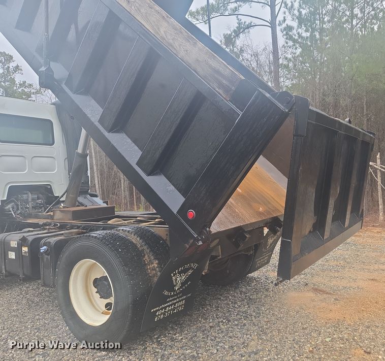 image for item EC3455 2014 Kenworth K370 dump truck