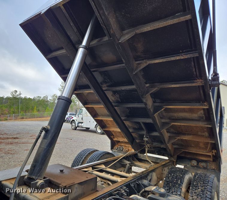 image for item EC3455 2014 Kenworth K370 dump truck