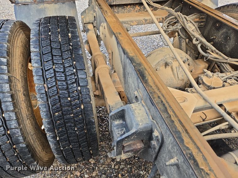 image for item EC3455 2014 Kenworth K370 dump truck