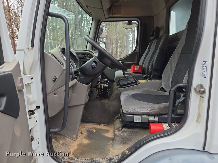 image for item EC3455 2014 Kenworth K370 dump truck