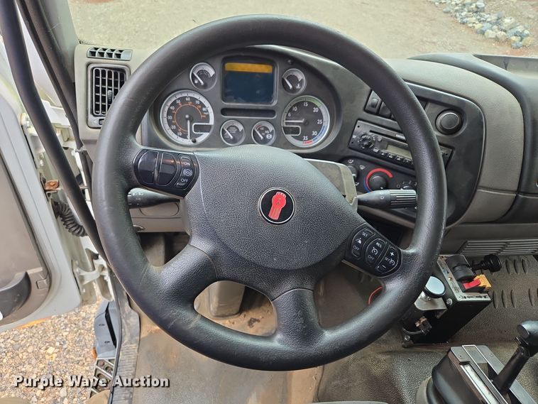 image for item EC3455 2014 Kenworth K370 dump truck