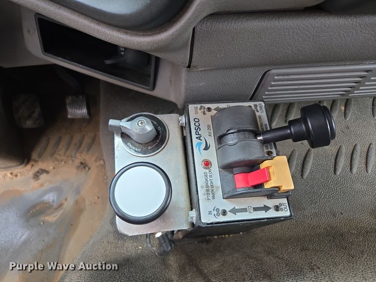 image for item EC3455 2014 Kenworth K370 dump truck