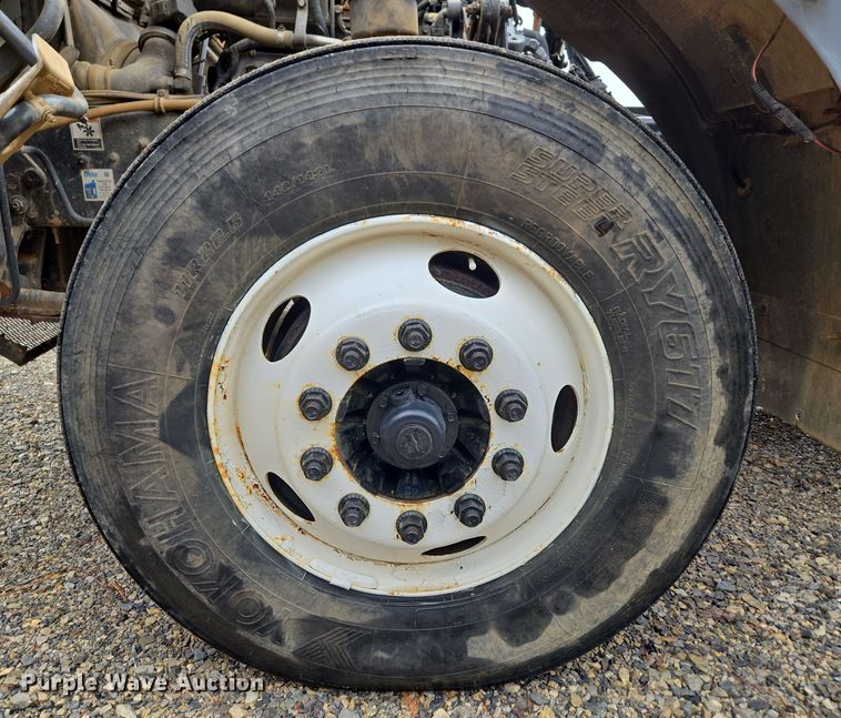 image for item EC3455 2014 Kenworth K370 dump truck