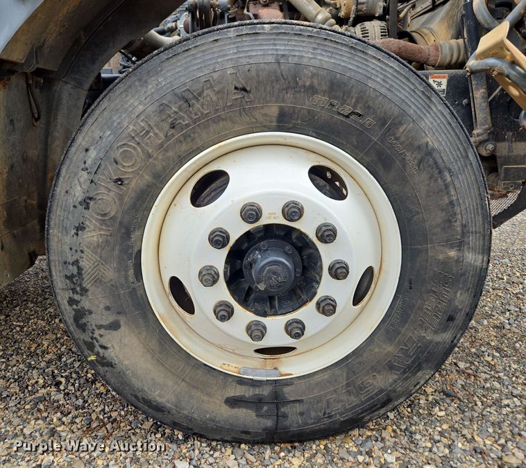 image for item EC3455 2014 Kenworth K370 dump truck