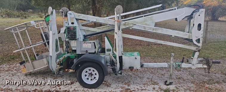 image for item EC3459 2014 Genie TZ-34 boom lift