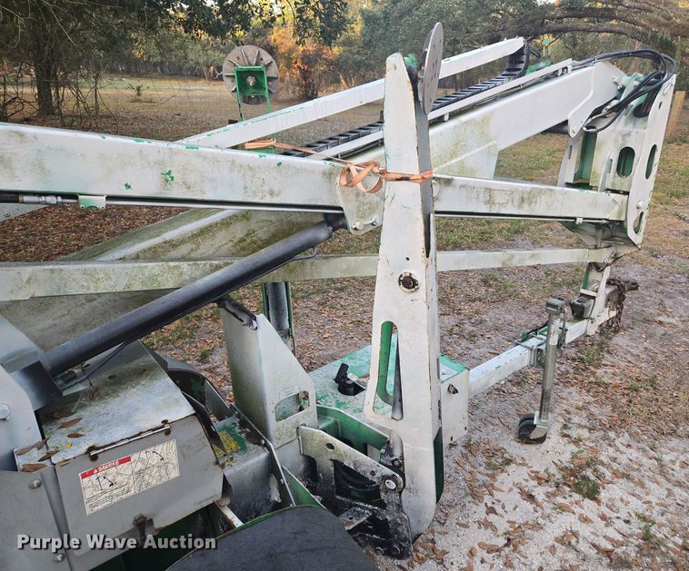 image for item EC3459 2014 Genie TZ-34 boom lift