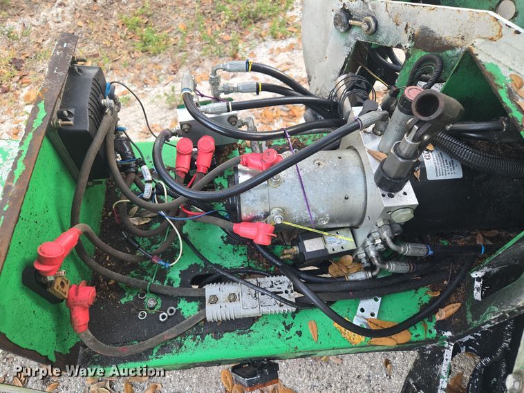 image for item EC3459 2014 Genie TZ-34 boom lift