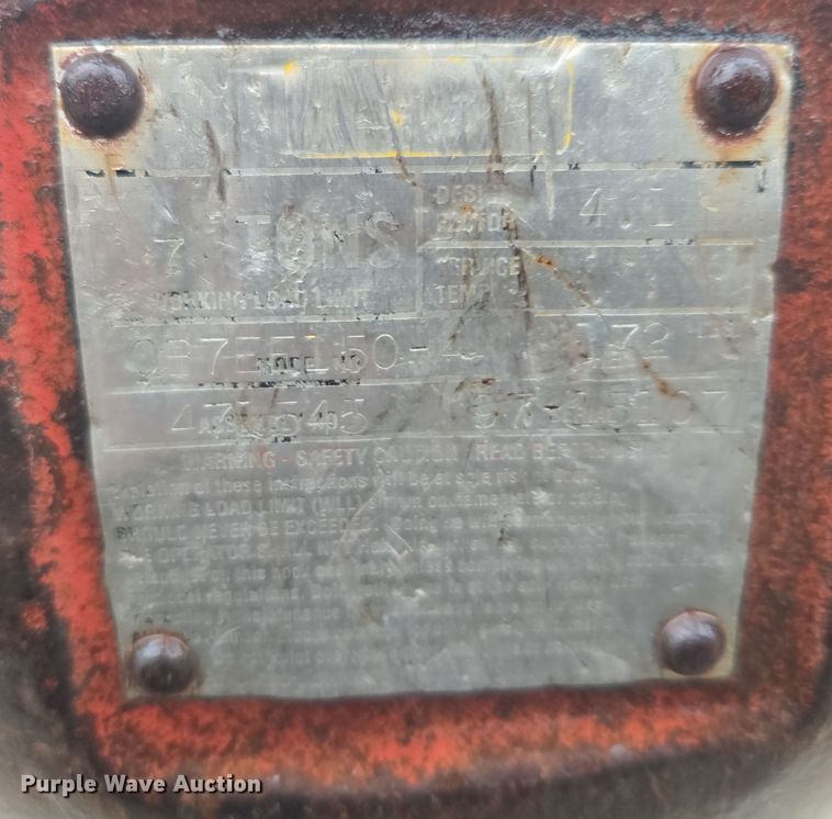 image for item EC3460 2007 International 7500 crane truck