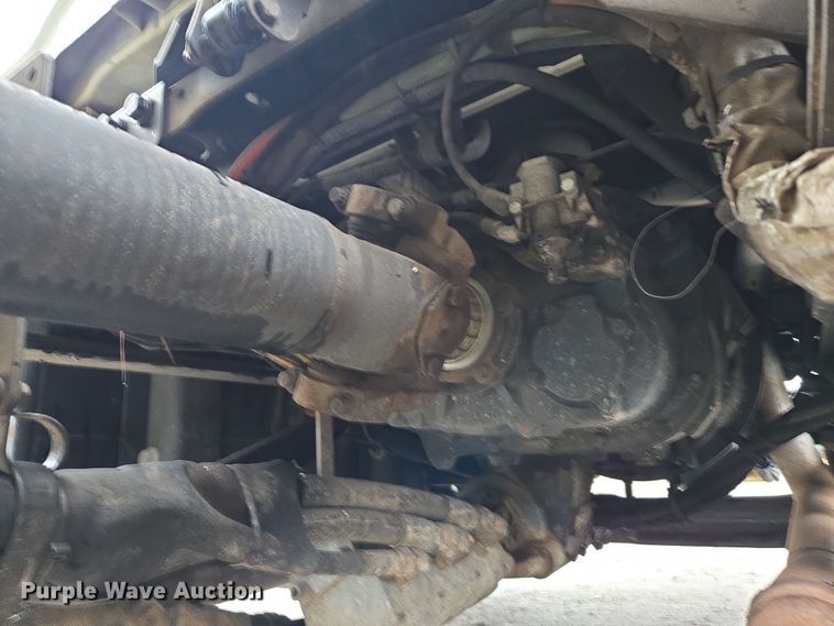 image for item EC3460 2007 International 7500 crane truck