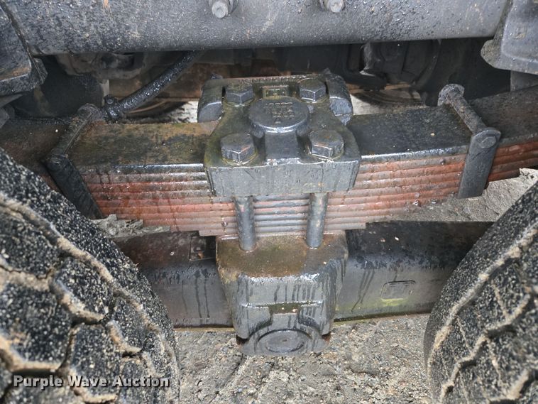 image for item EC3460 2007 International 7500 crane truck