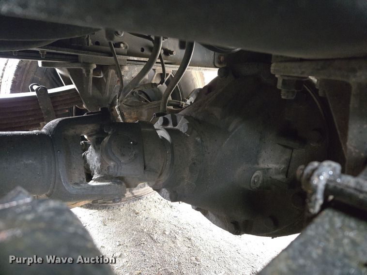 image for item EC3460 2007 International 7500 crane truck