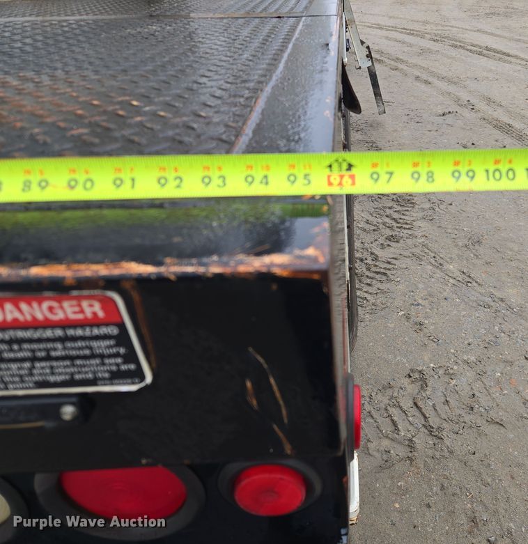 image for item EC3460 2007 International 7500 crane truck