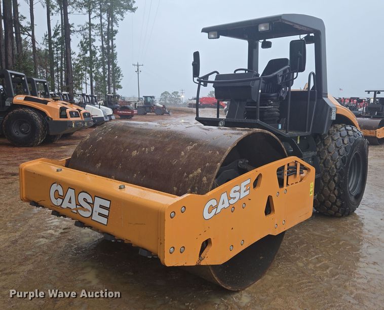 image for item EC3461 2019 Case SV212D single drum vibratory roller