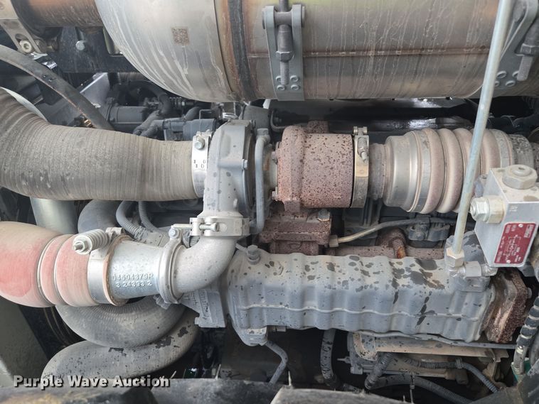 image for item EC3461 2019 Case SV212D single drum vibratory roller