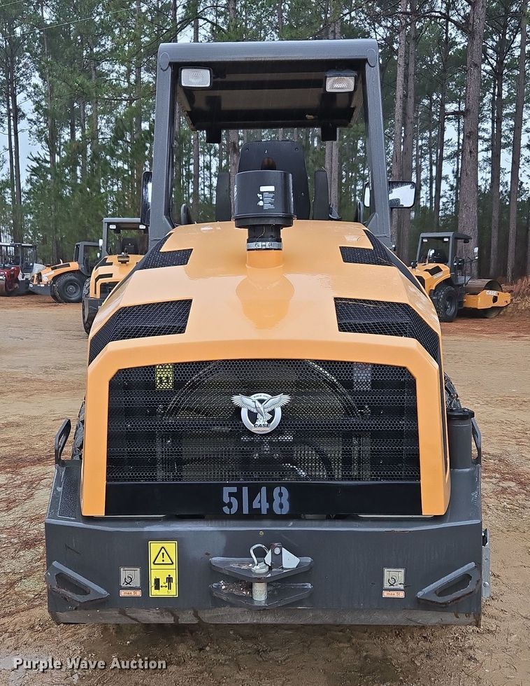 image for item EC3462 2019 Case SV208D single drum vibratory roller