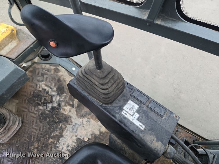 image for item EC3463 2018 Wacker Neuson RC50 single drum vibratory roller