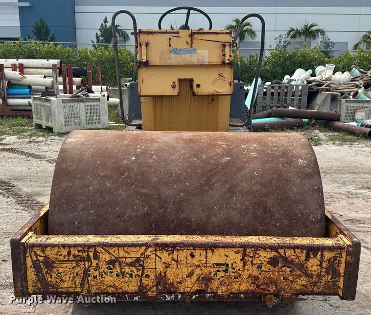 image for item EC3471 1989 Bomag BW142D single drum vibratory roller