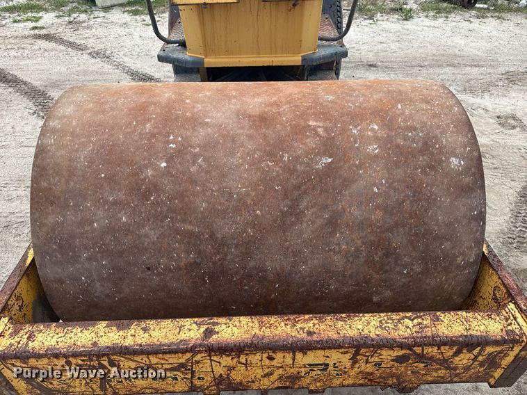 image for item EC3471 1989 Bomag BW142D single drum vibratory roller