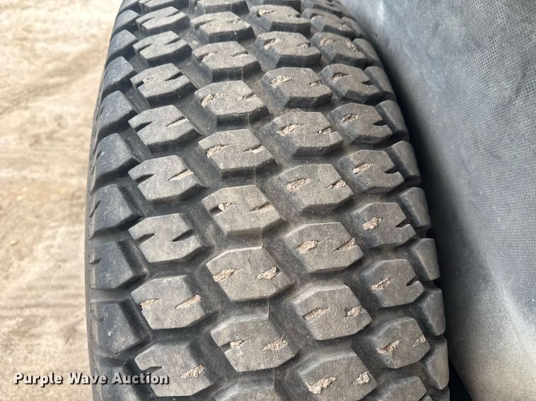 image for item EC3471 1989 Bomag BW142D single drum vibratory roller