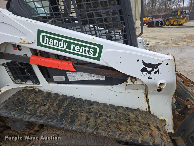 image for item EC3984 2018 Bobcat T590 tracked skid steer loader