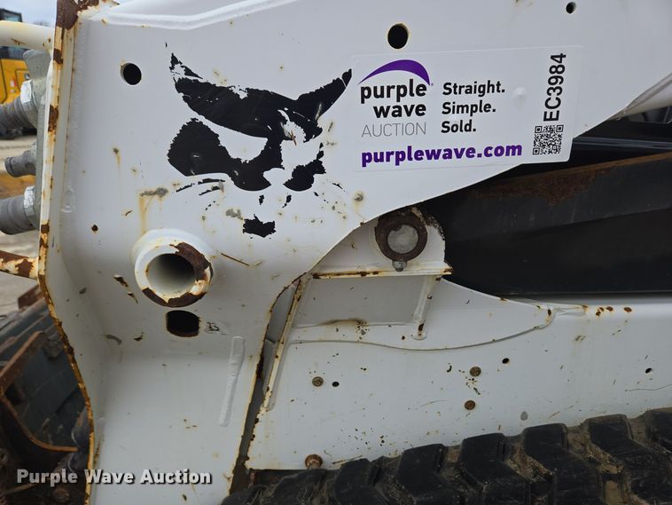 image for item EC3984 2018 Bobcat T590 tracked skid steer loader