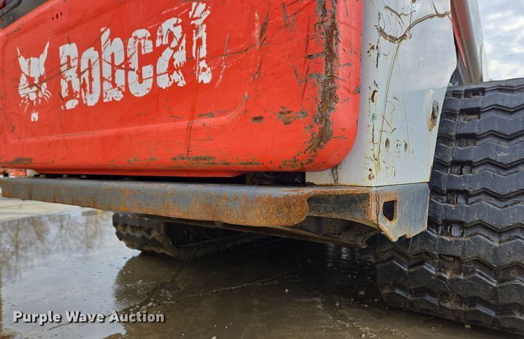 image for item EC3984 2018 Bobcat T590 tracked skid steer loader