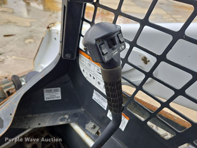 image for item EC3984 2018 Bobcat T590 tracked skid steer loader