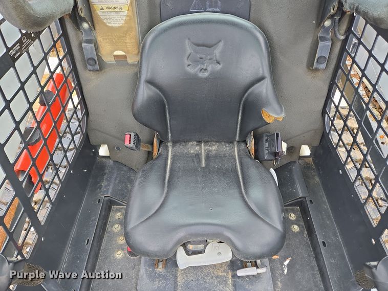 image for item EC3984 2018 Bobcat T590 tracked skid steer loader