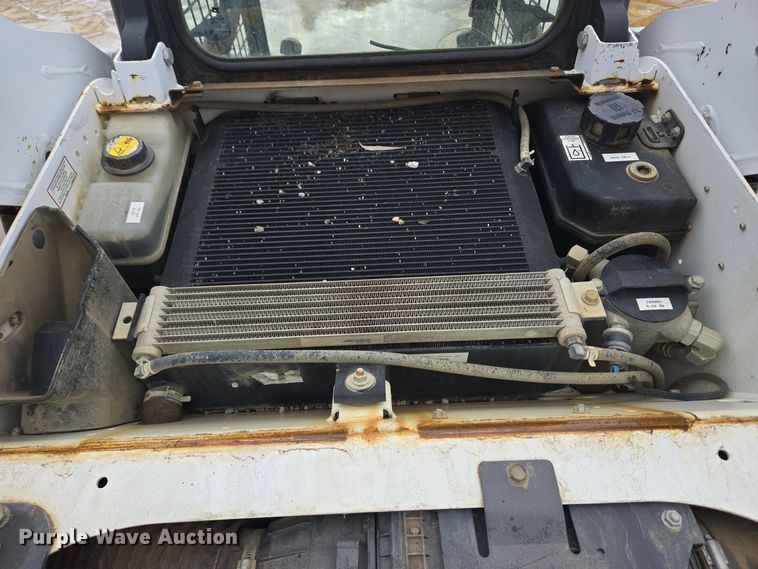 image for item EC3984 2018 Bobcat T590 tracked skid steer loader