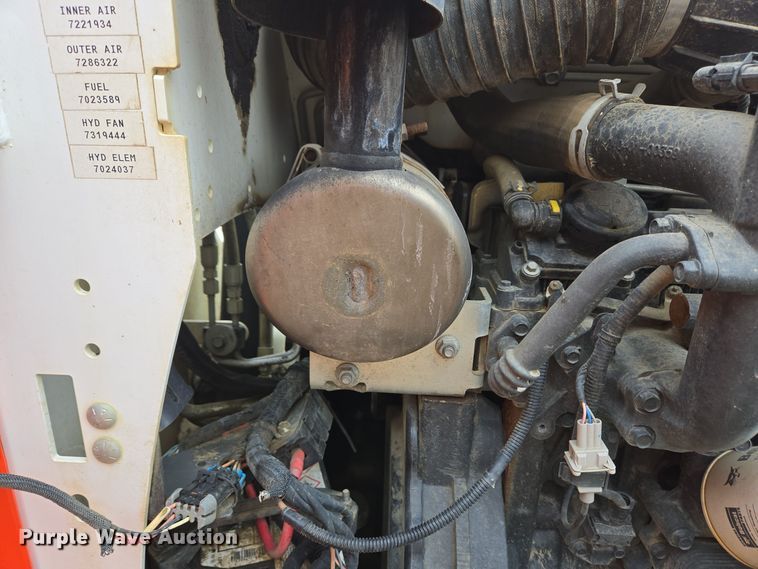 image for item EC3984 2018 Bobcat T590 tracked skid steer loader