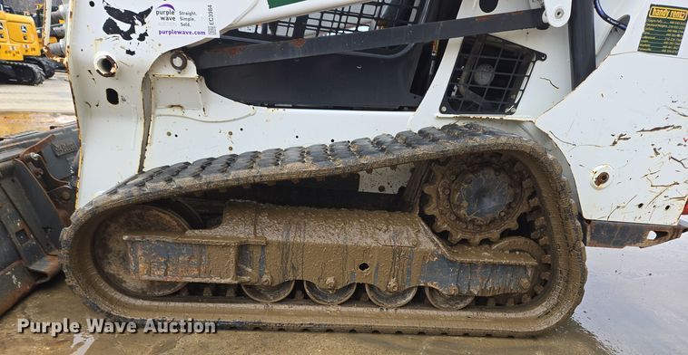image for item EC3984 2018 Bobcat T590 tracked skid steer loader