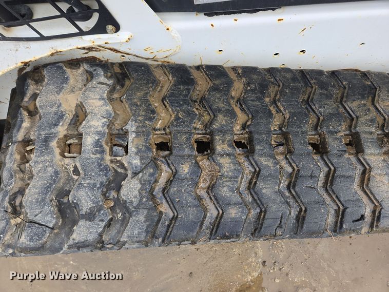 image for item EC3984 2018 Bobcat T590 tracked skid steer loader