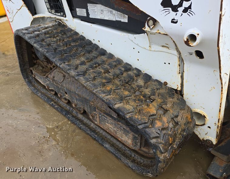 image for item EC3984 2018 Bobcat T590 tracked skid steer loader