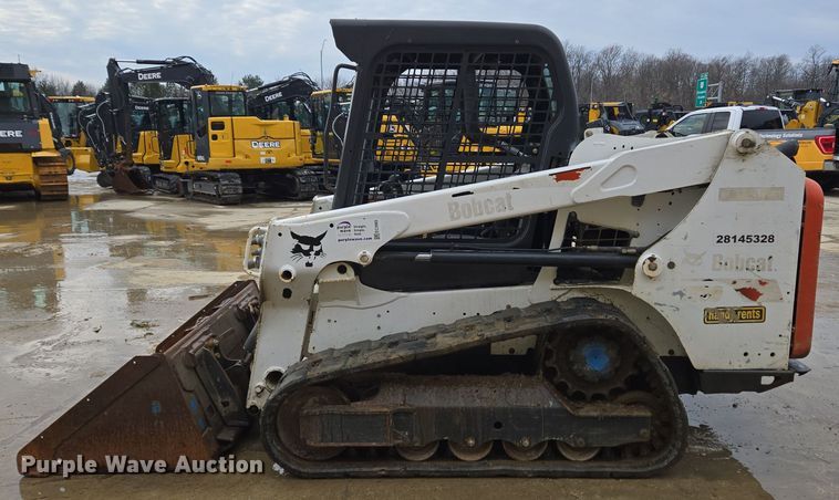 image for item EC3985 2016 Bobcat T550 tracked skid steer loader